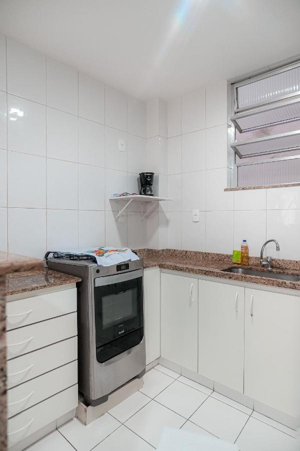 Confortavel Na Quadra Da Apartment